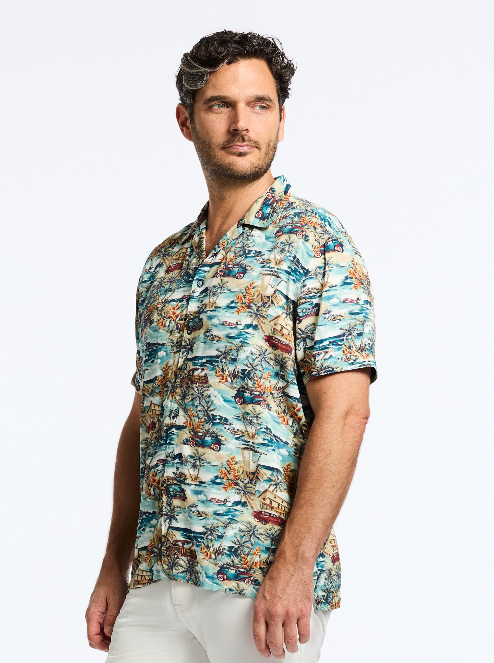 GETAWAY SHORT SLEEVE BUTTON DOWN SHIRT