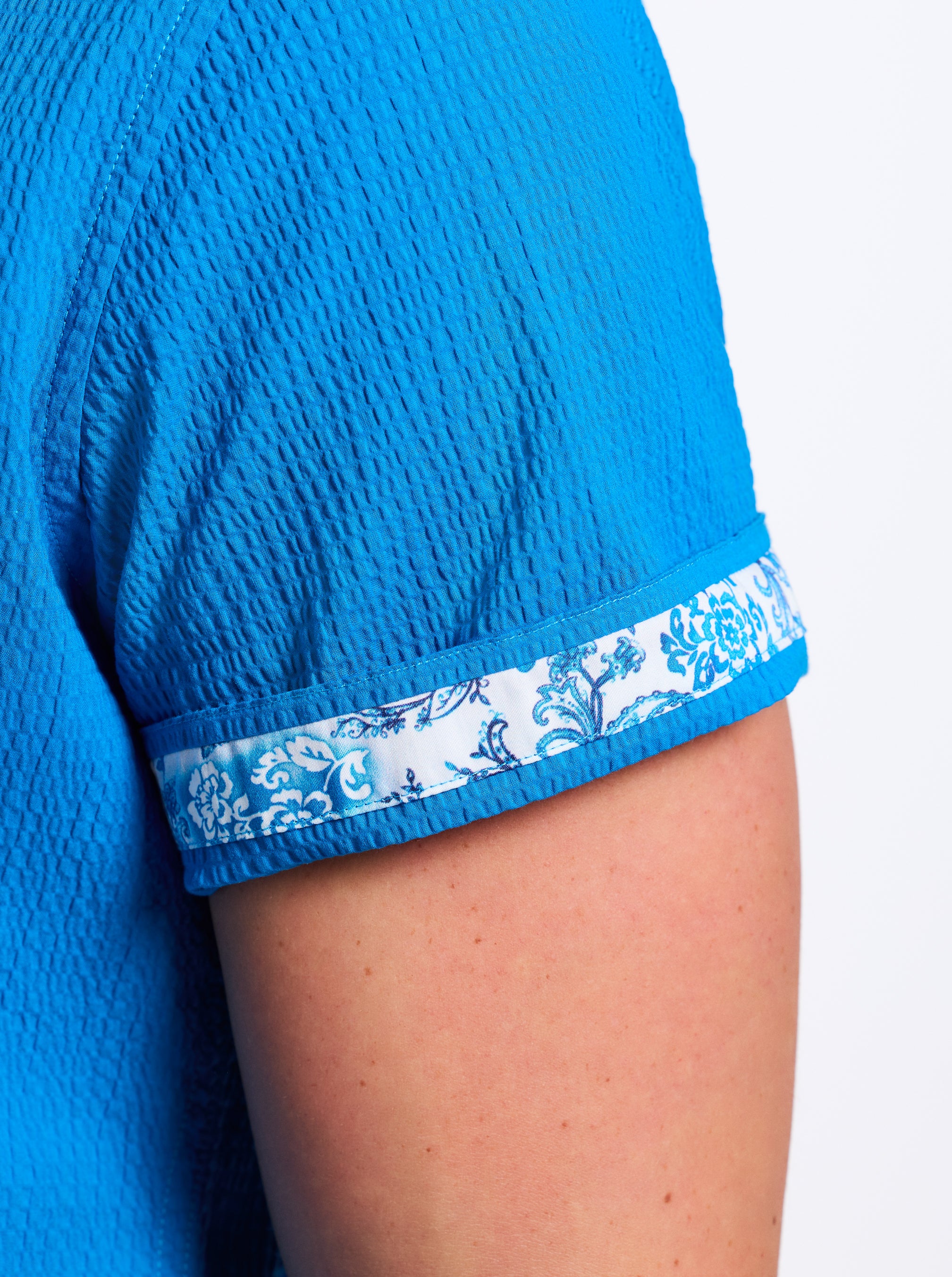 THRESHER SHORT SLEEVE BUTTON DOWN SHIRT