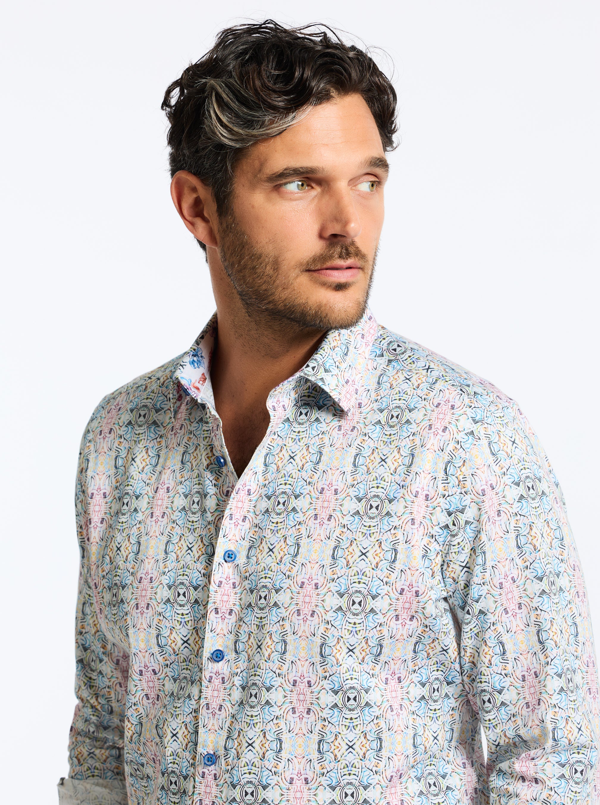 GOMERA LONG SLEEVE BUTTON DOWN SHIRT