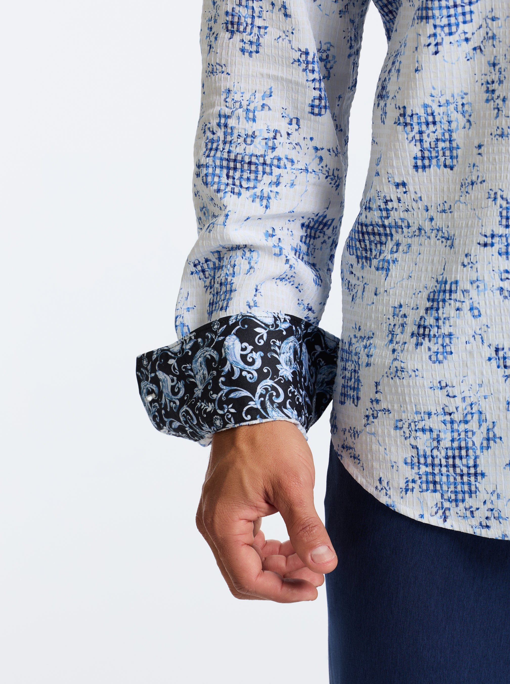 ANGOLA LONG SLEEVE BUTTON DOWN SHIRT