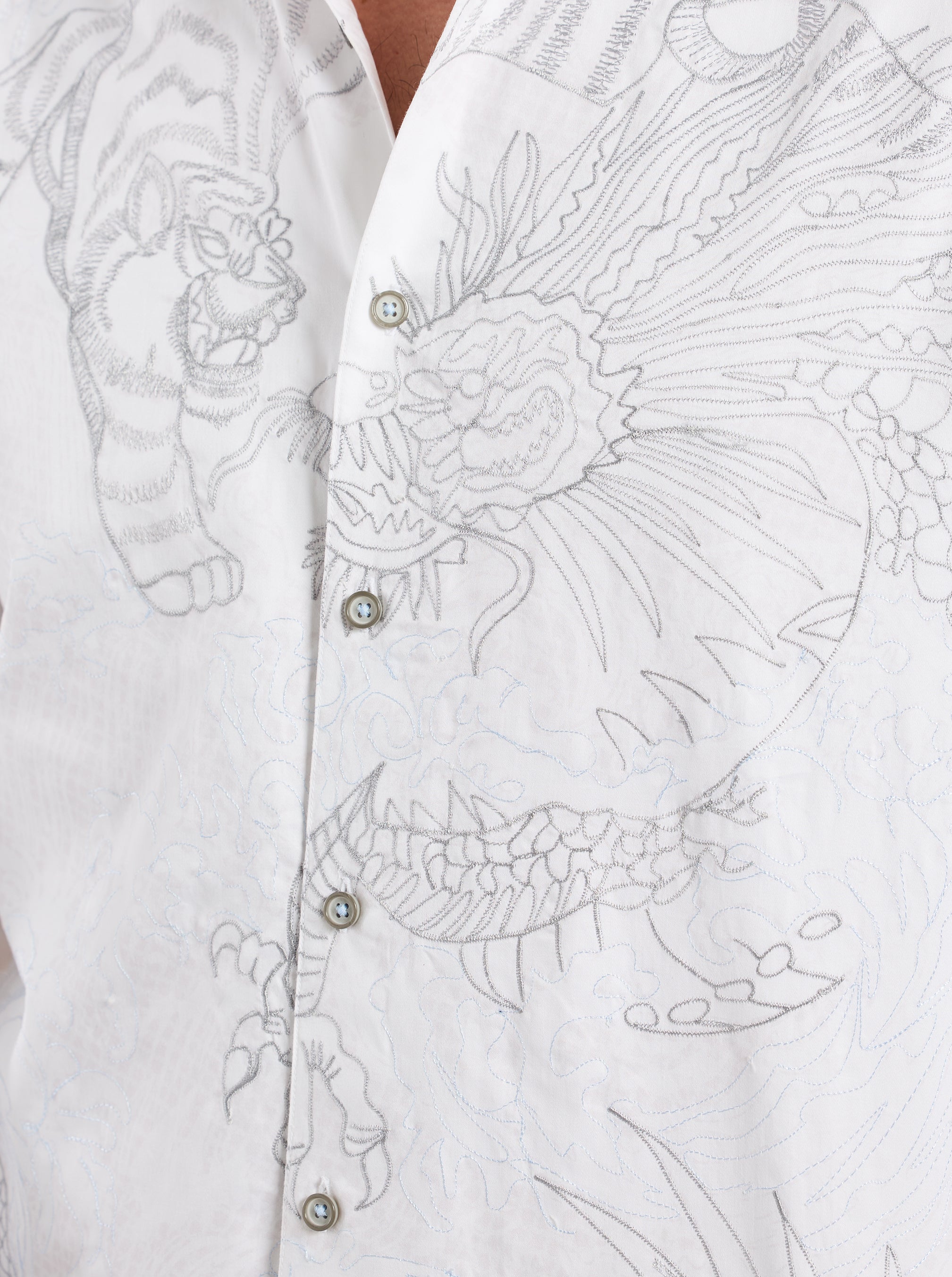 MAELSTORM LONG SLEEVE BUTTON DOWN SHIRT