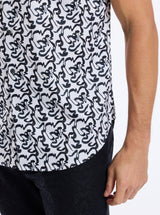 THERON SHORT SLEEVE BUTTON DOWN SHIRT