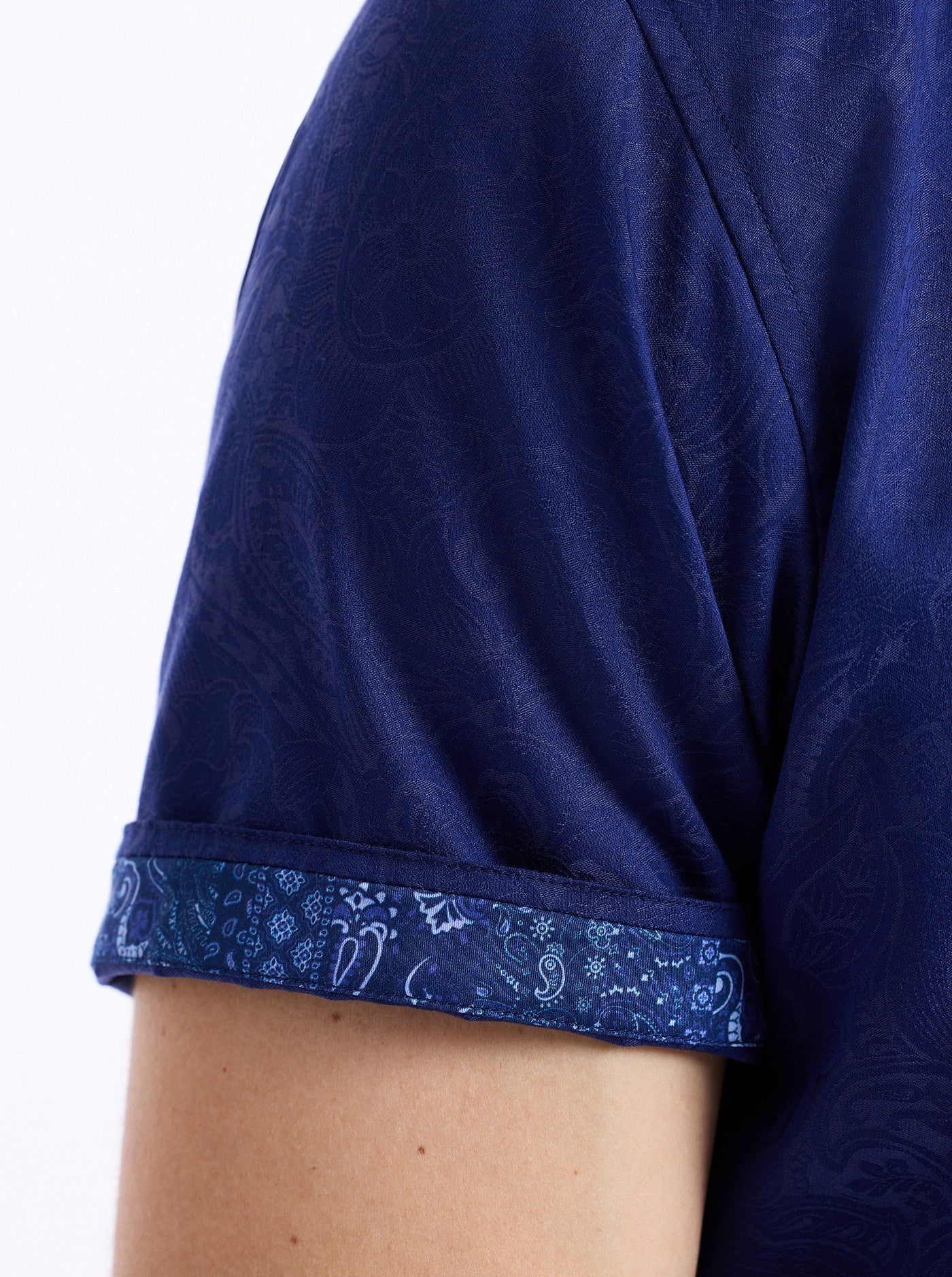 HUDSON SHORT SLEEVE BUTTON DOWN SHIRT