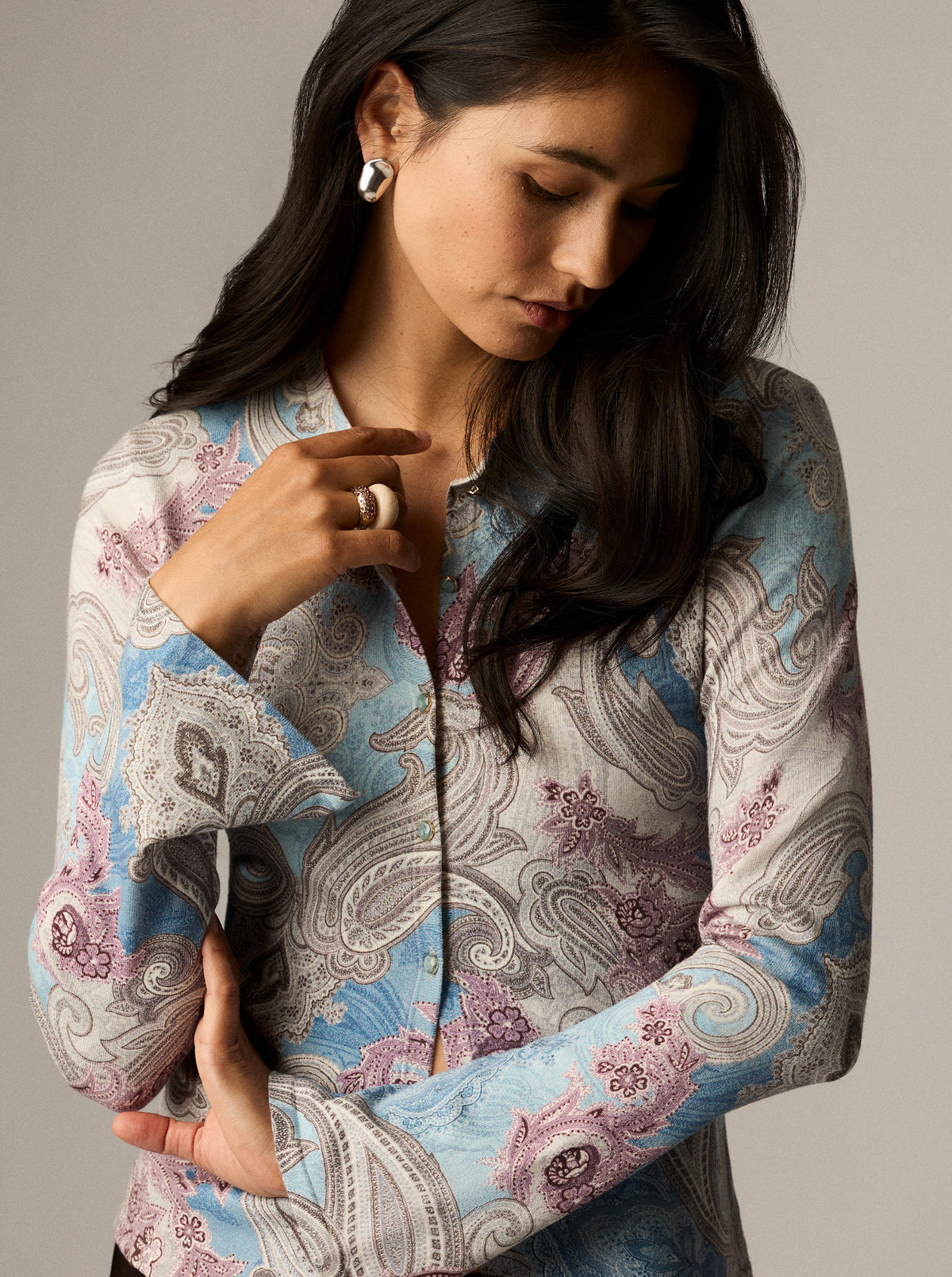 EVIE LONG SLEEVE SWEATER