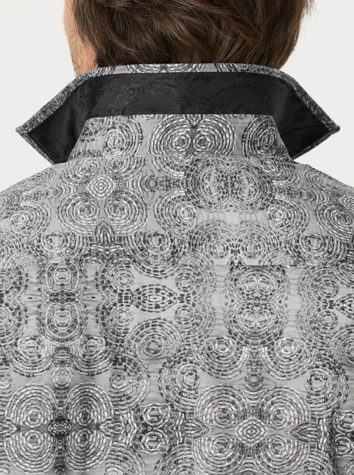 EASTLAKE LONG SLEEVE BUTTON DOWN SHIRT