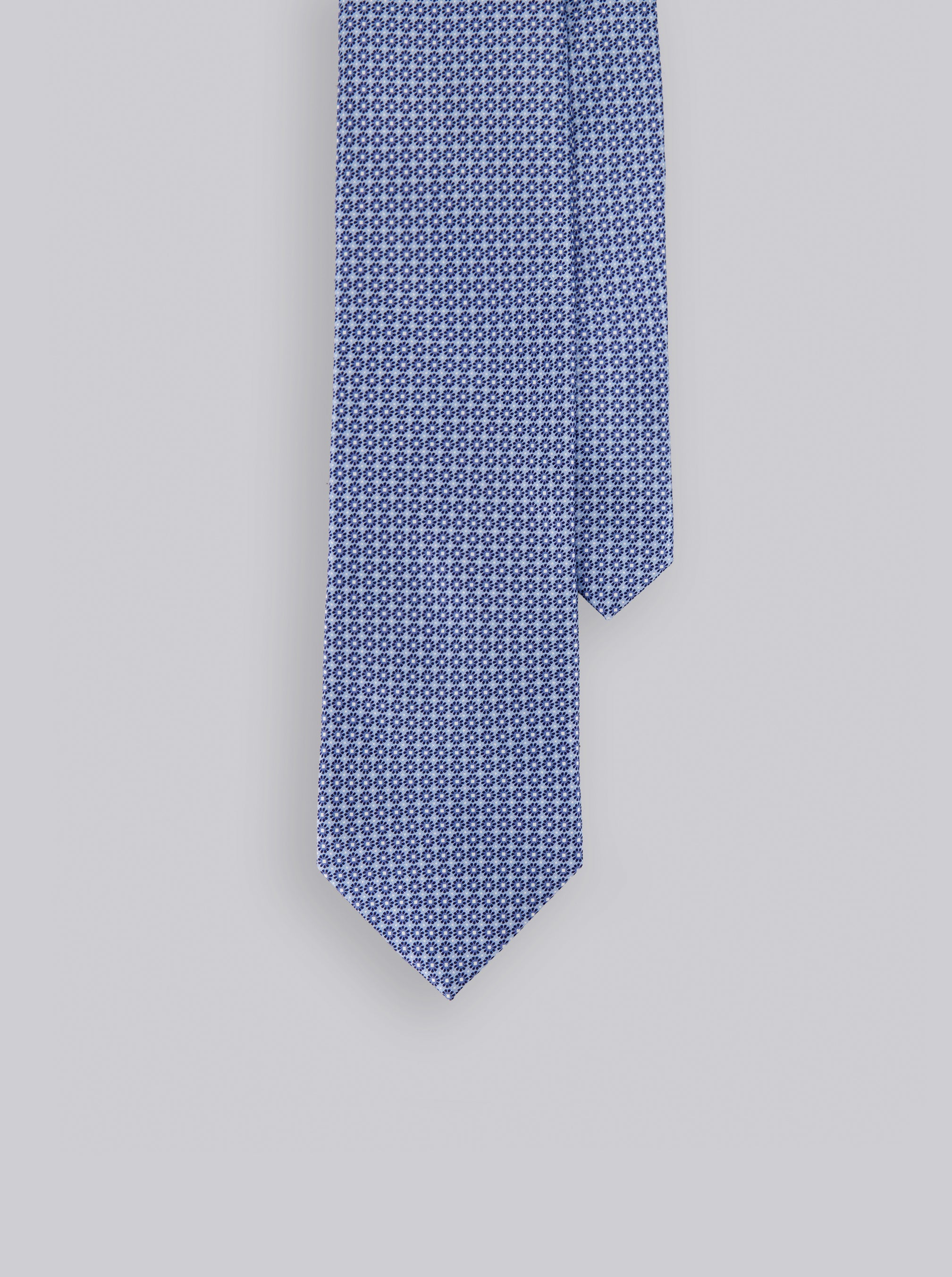 NEAT TIE