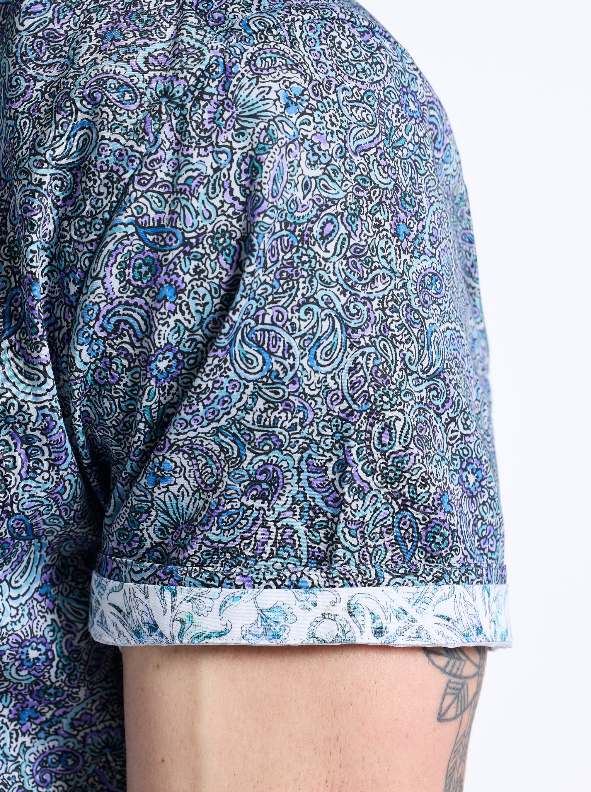 SEATON SHORT SLEEVE BUTTON DOWN SHIRT