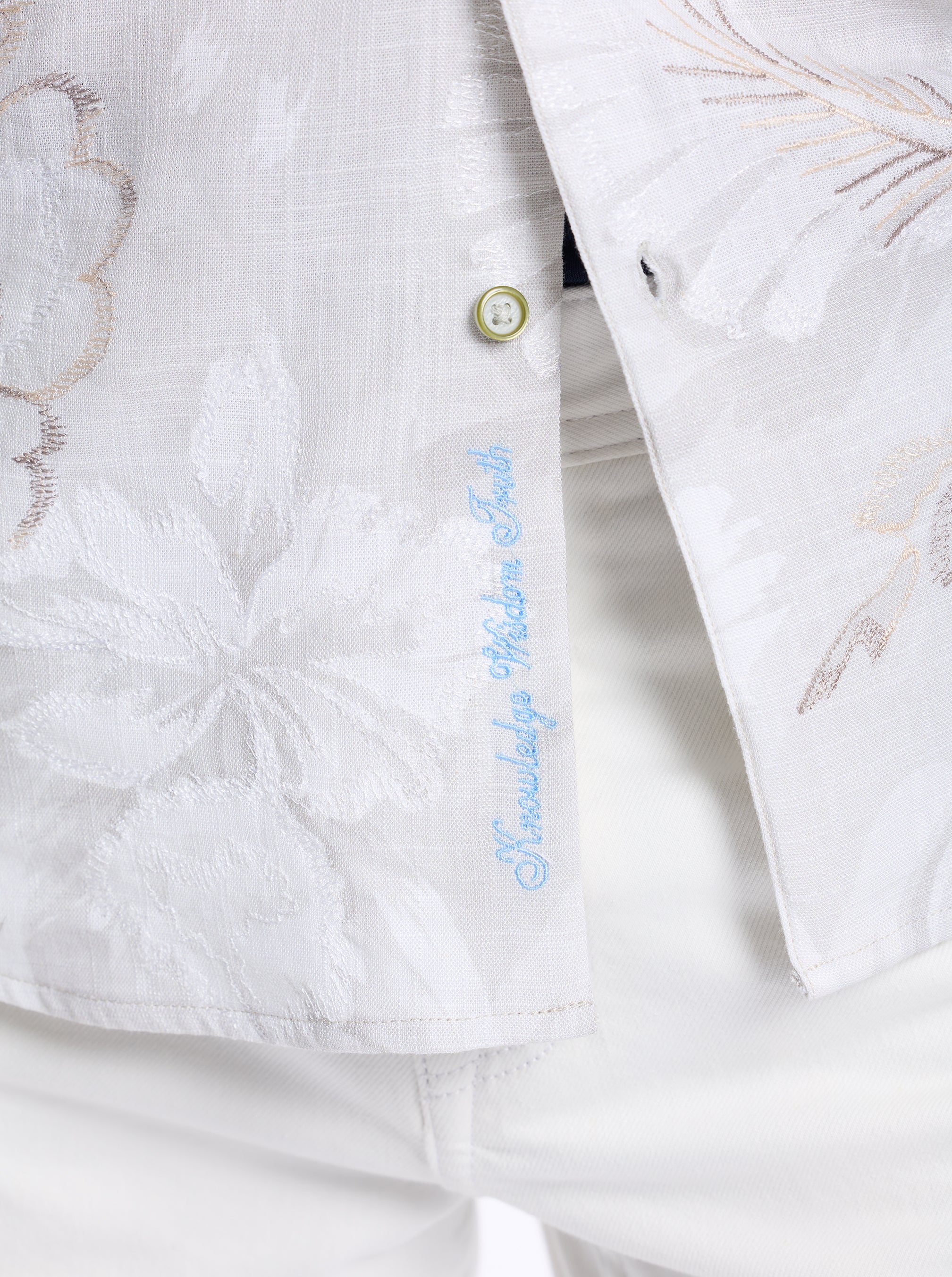 SAND CRUISER LONG SLEEVE BUTTON DOWN SHIRT