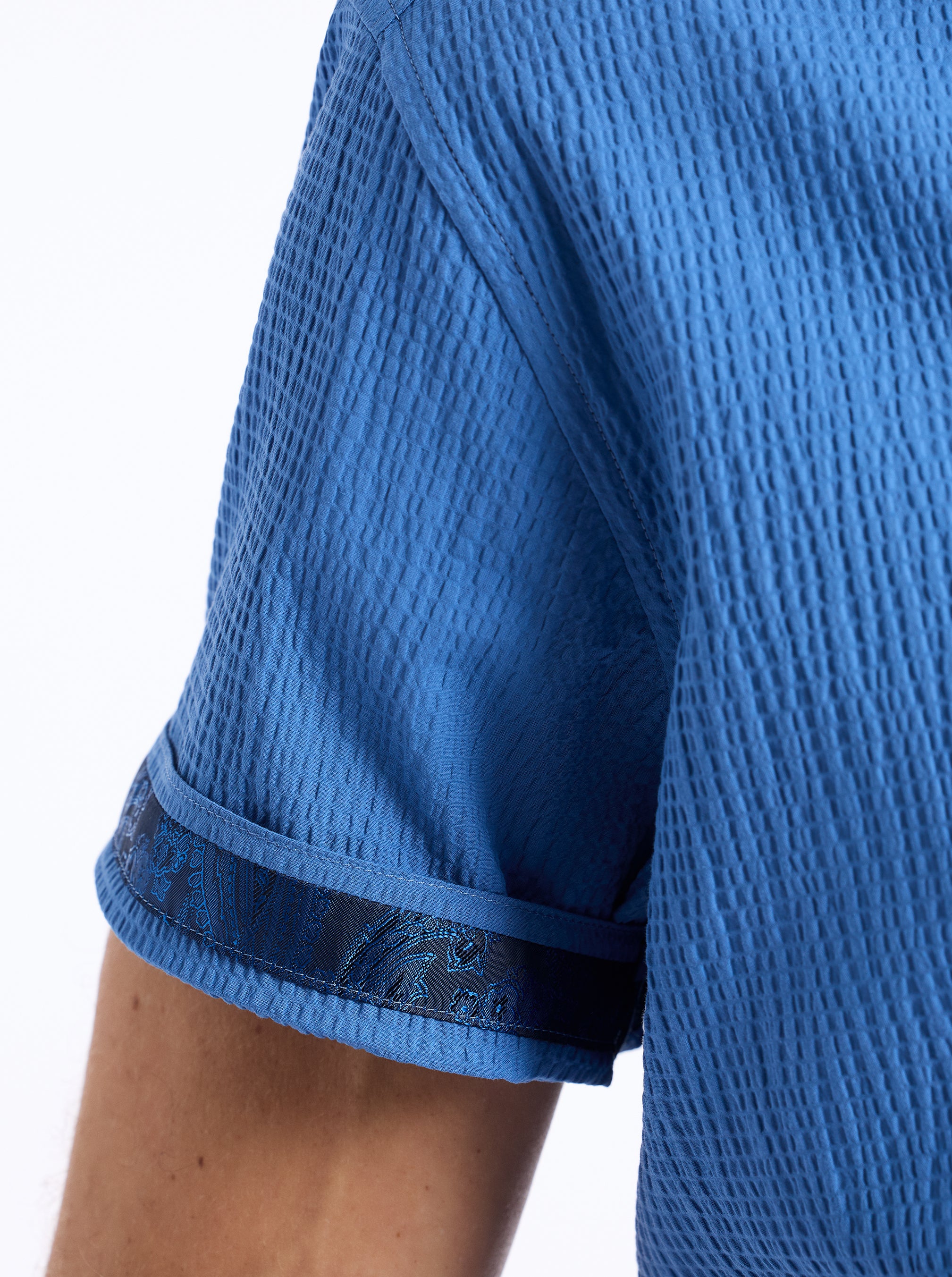 THRESHER SHORT SLEEVE BUTTON DOWN SHIRT