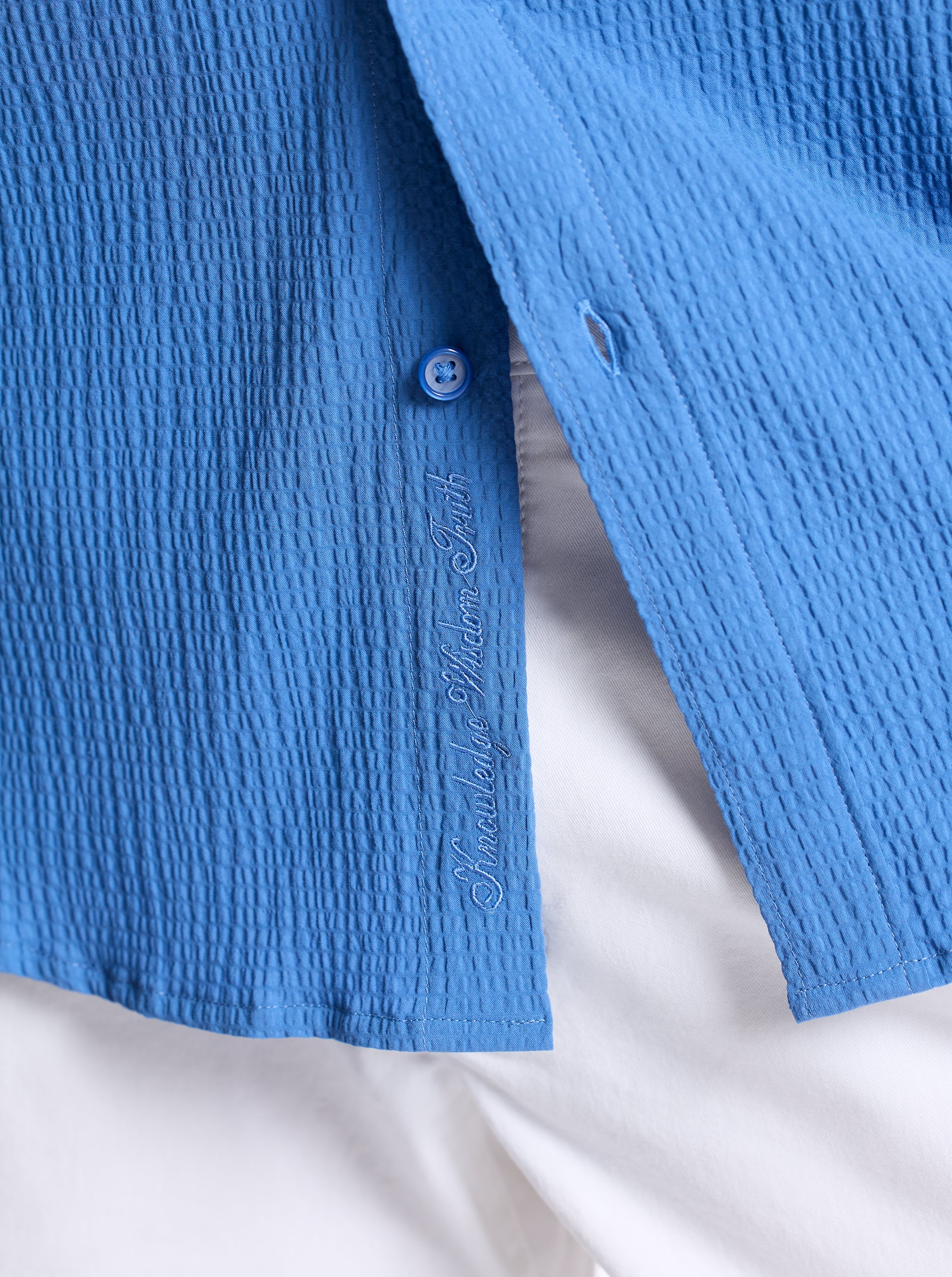 THRESHER SHORT SLEEVE BUTTON DOWN SHIRT