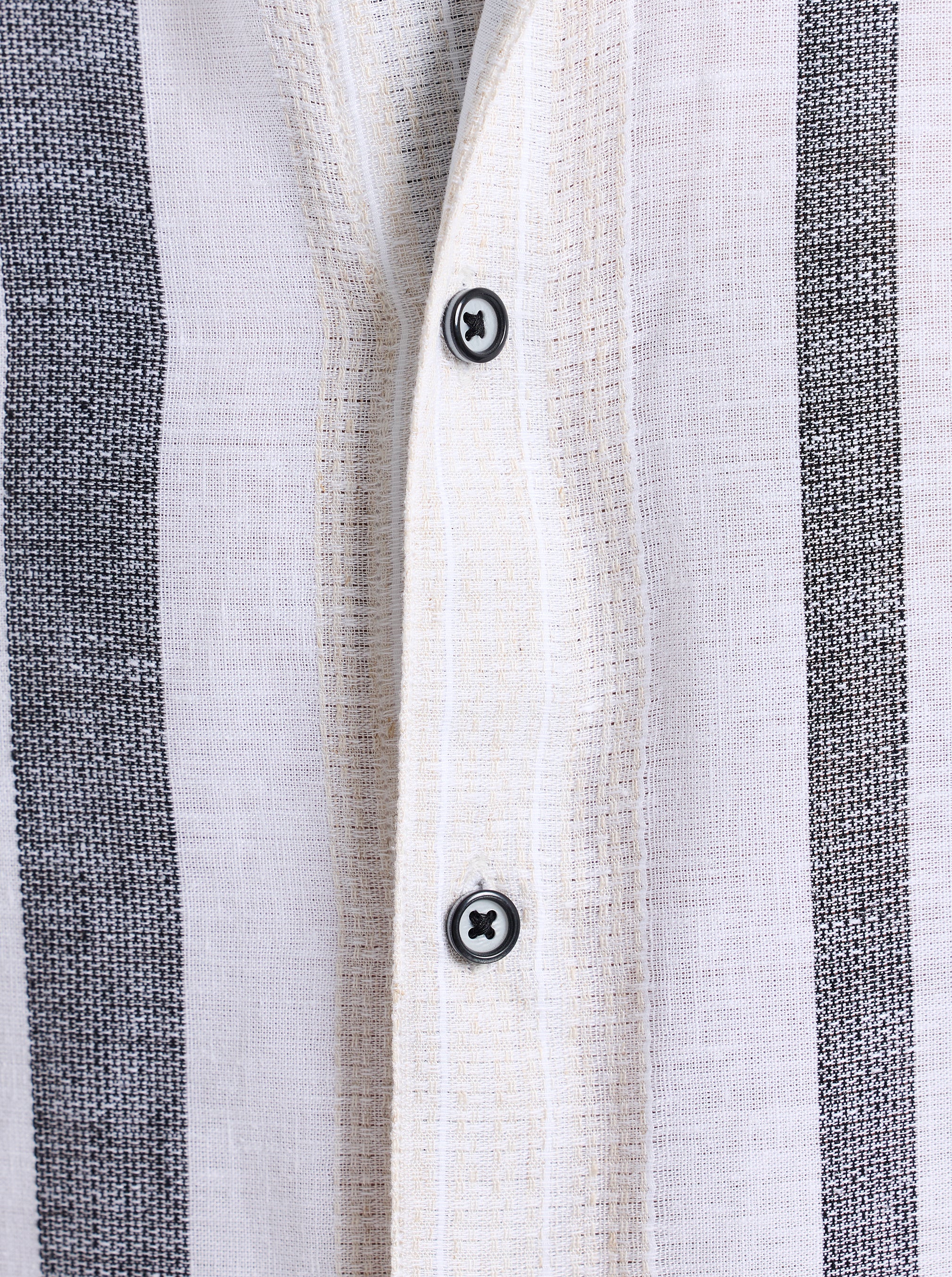 MAKAI SHORT SLEEVE BUTTON DOWN SHIRT