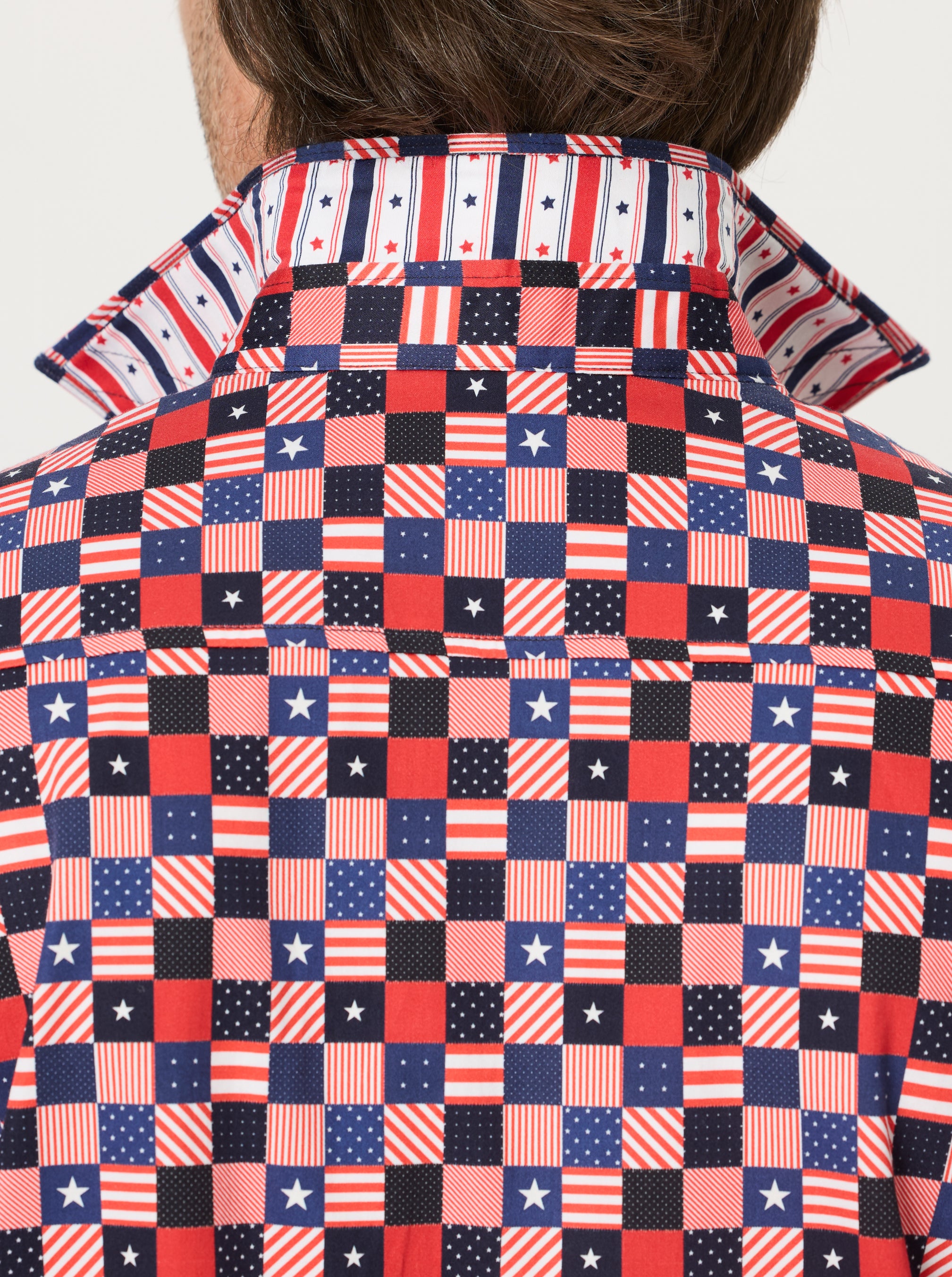 STARS ALIGNED SHORT SLEEVE BUTTON DOWN SHIRT