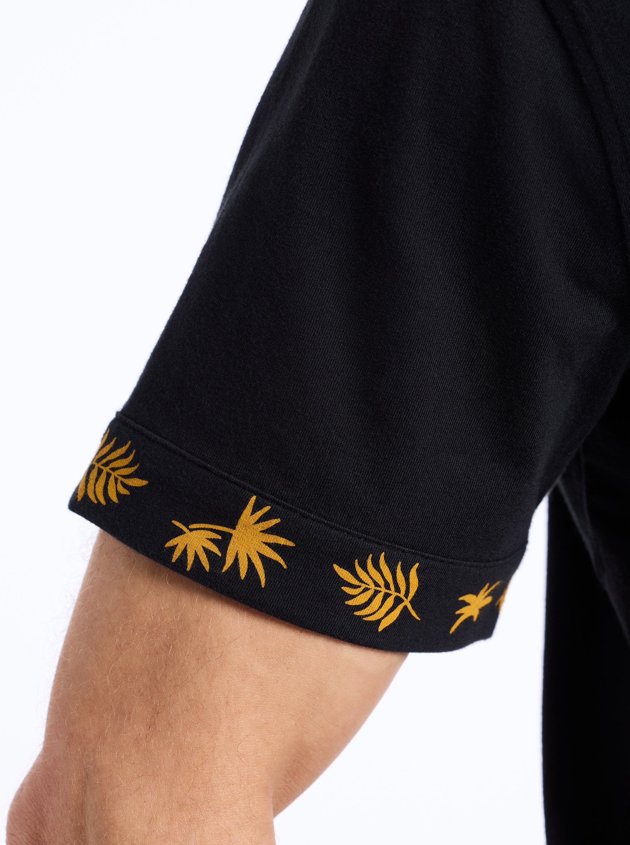 GOLDEN JUNGLE SHORT SLEEVE BUTTON DOWN SHIRT