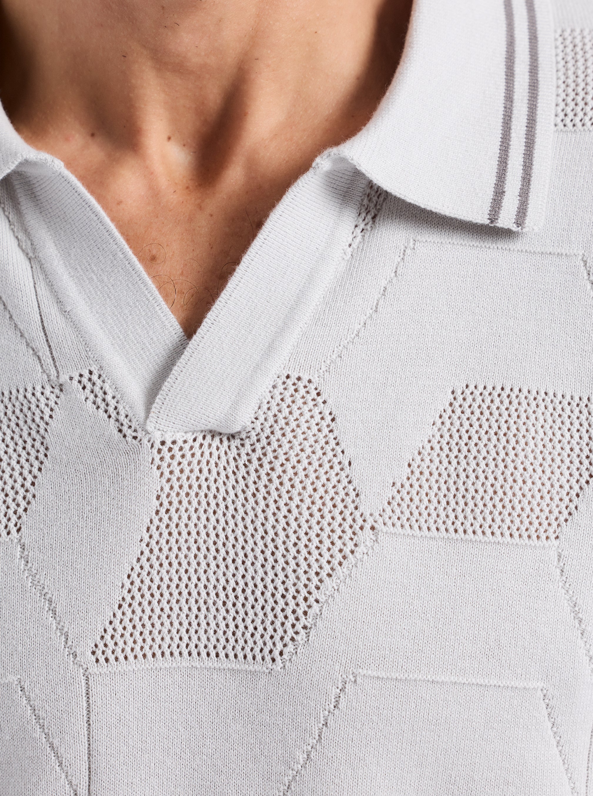 MARCROSS SHORT SLEEVE SWEATER