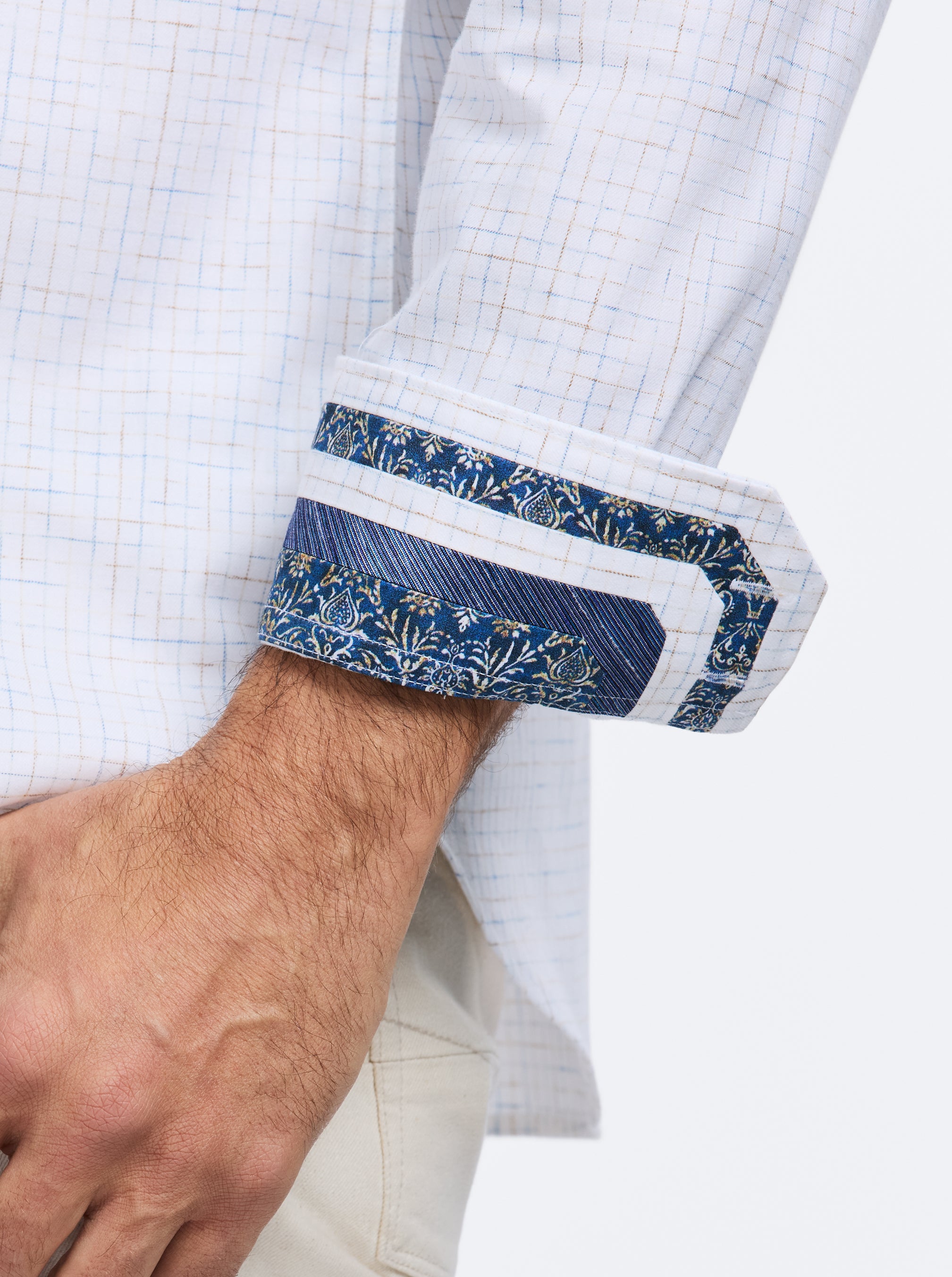 CAMDEN LONG SLEEVE BUTTON DOWN SHIRT