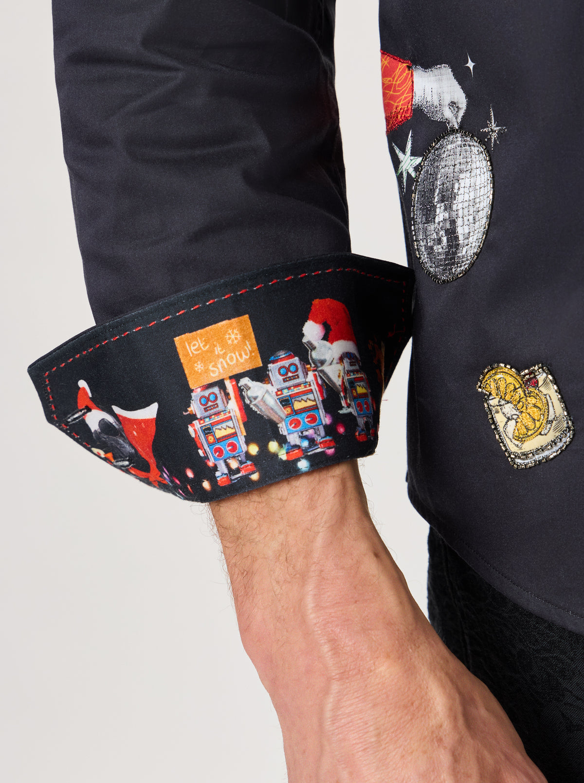 XMAS RIOT LONG SLEEVE BUTTON DOWN SHIRT
