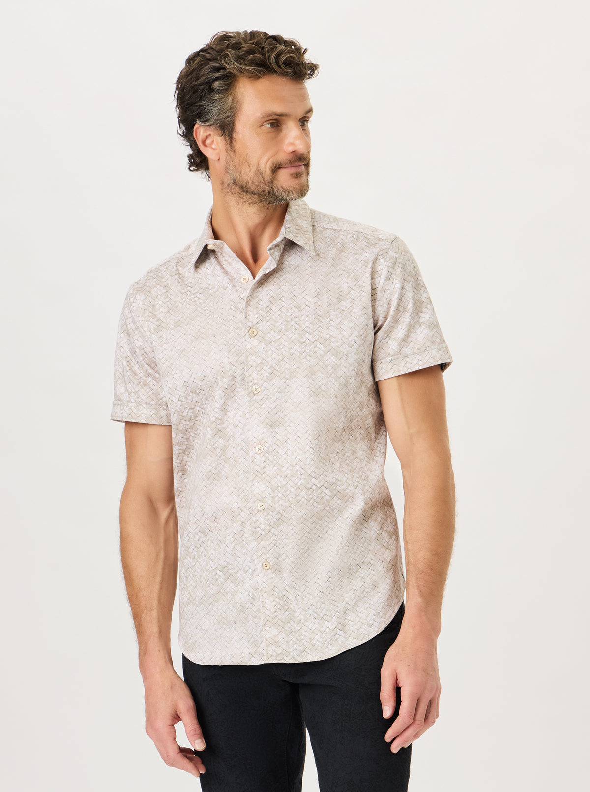 WEAVINGTON SHORT SLEEVE BUTTON DOWN SHIRT