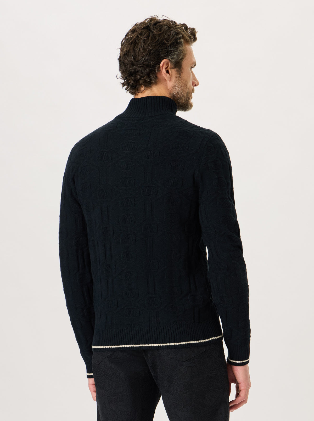 TRIGWELL LONG SLEEVE SWEATER