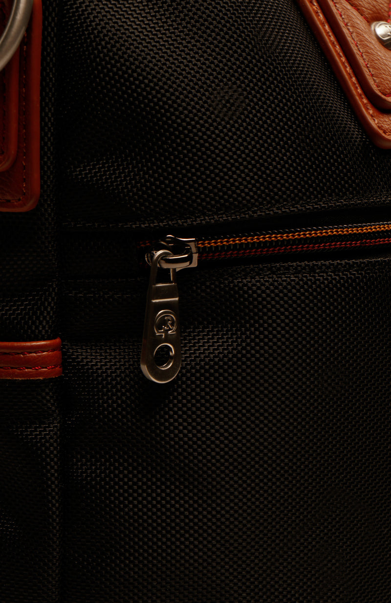 THE JETSETTER