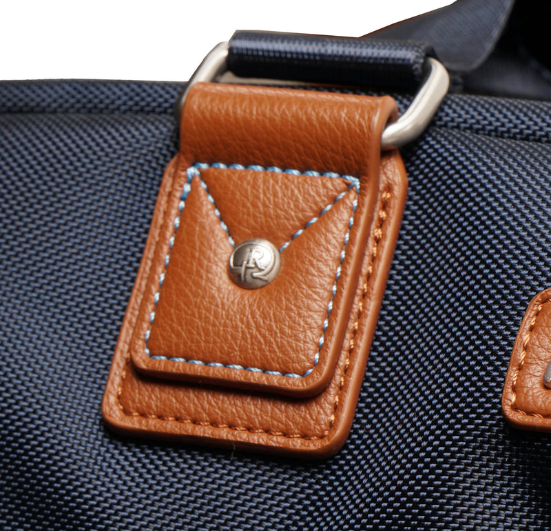 THE JETSETTER