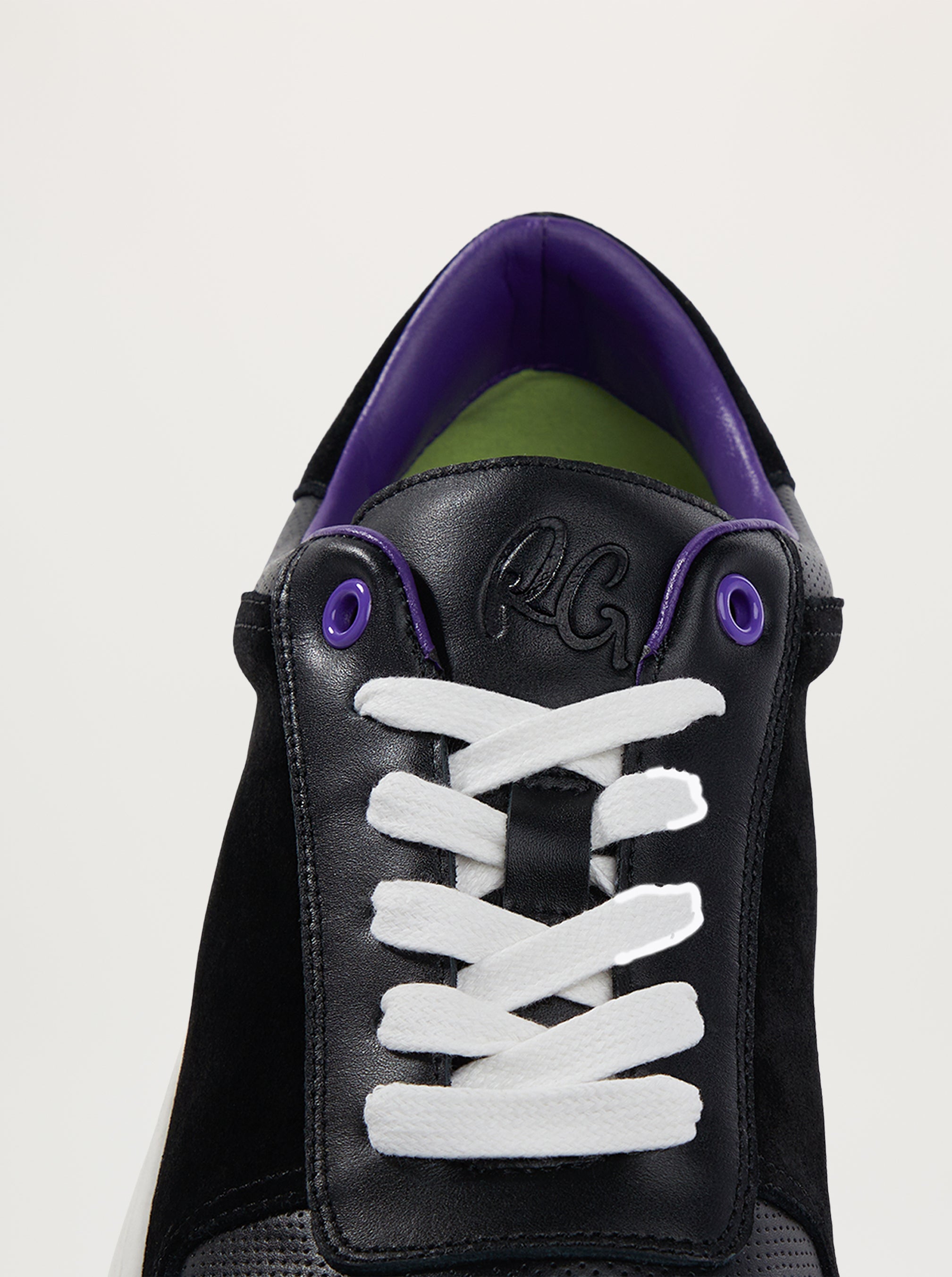 CLAYBURN SNEAKER