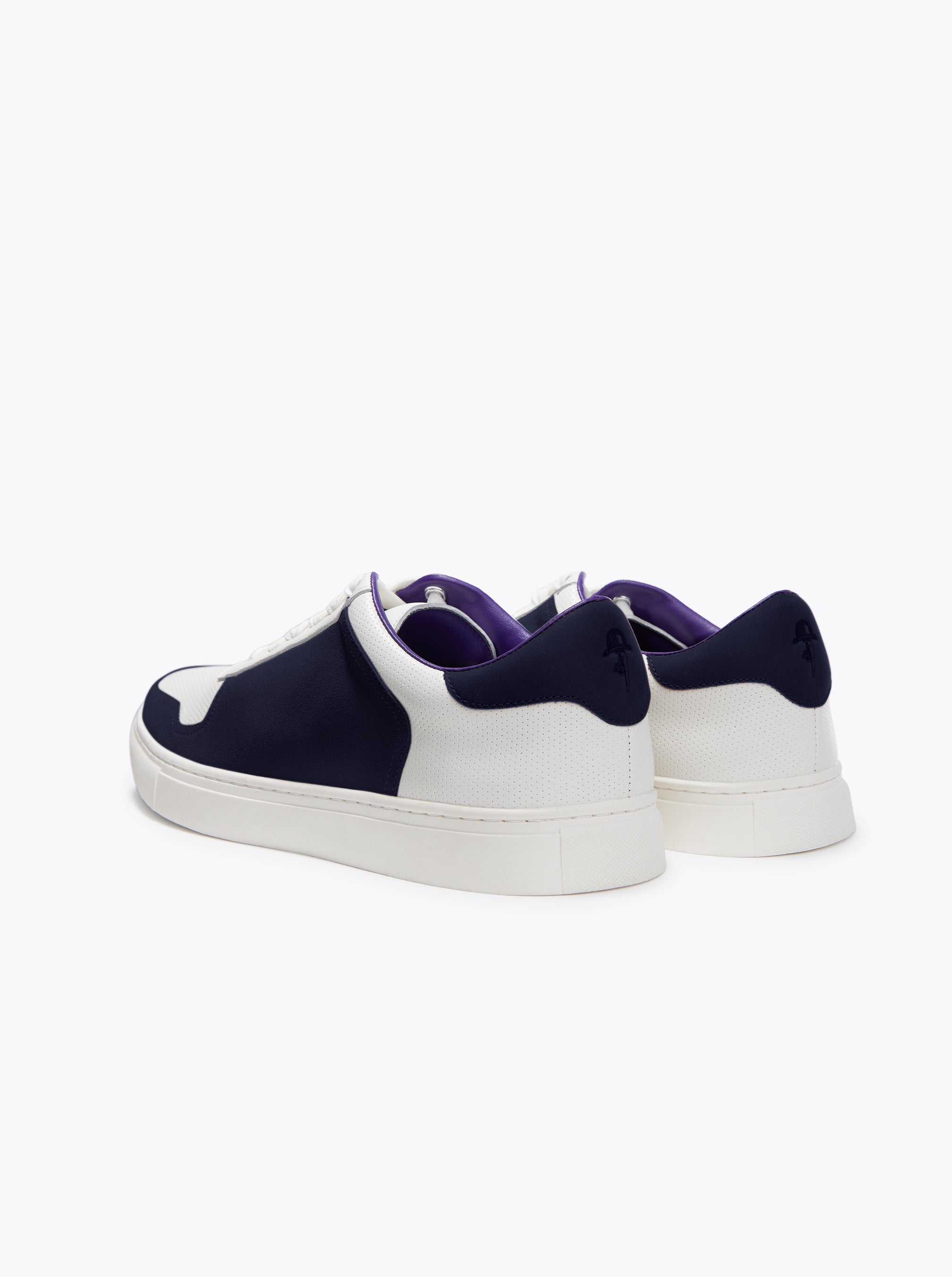 CLAYBURN SNEAKER