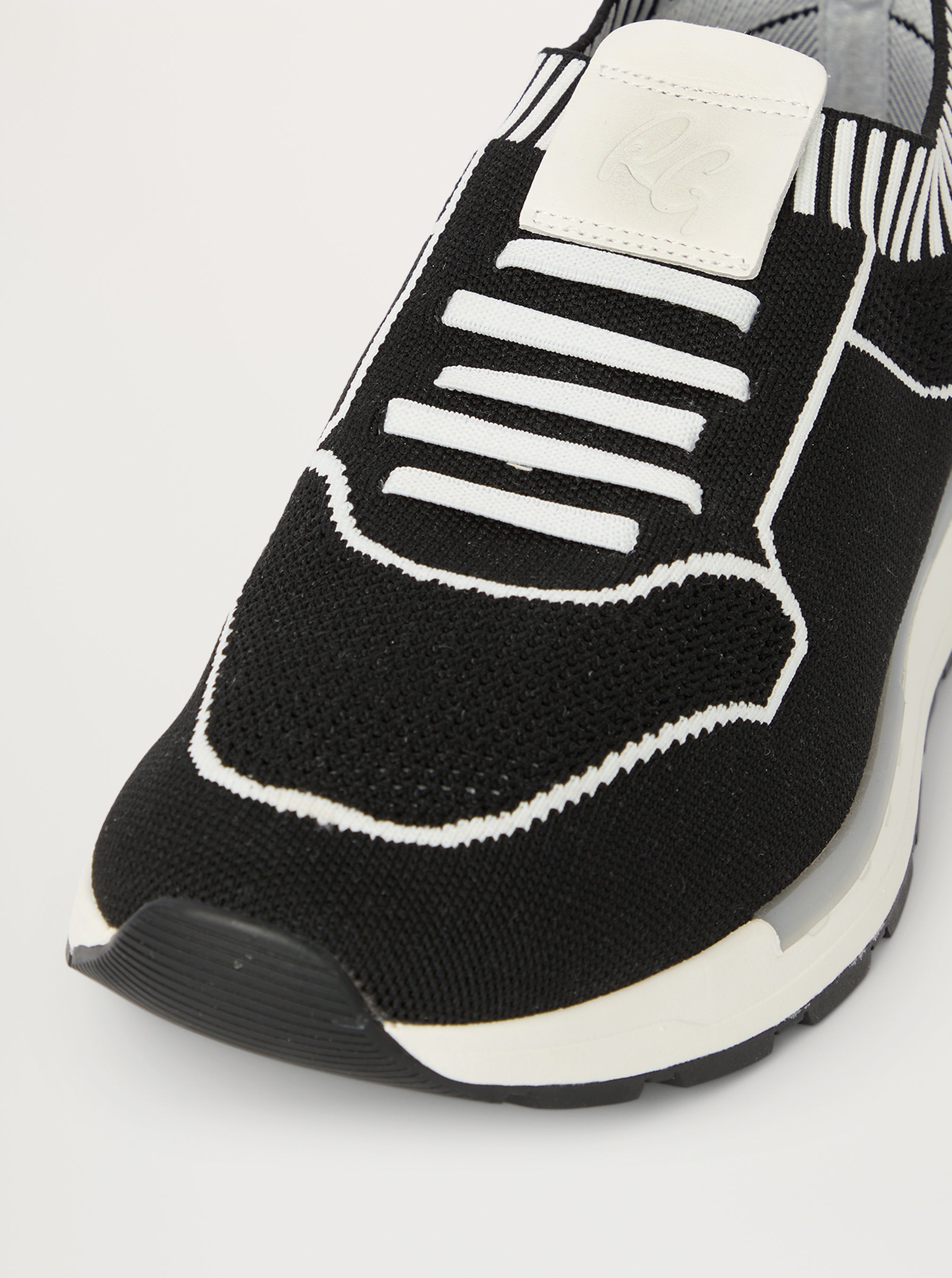 KICK BACK SNEAKER