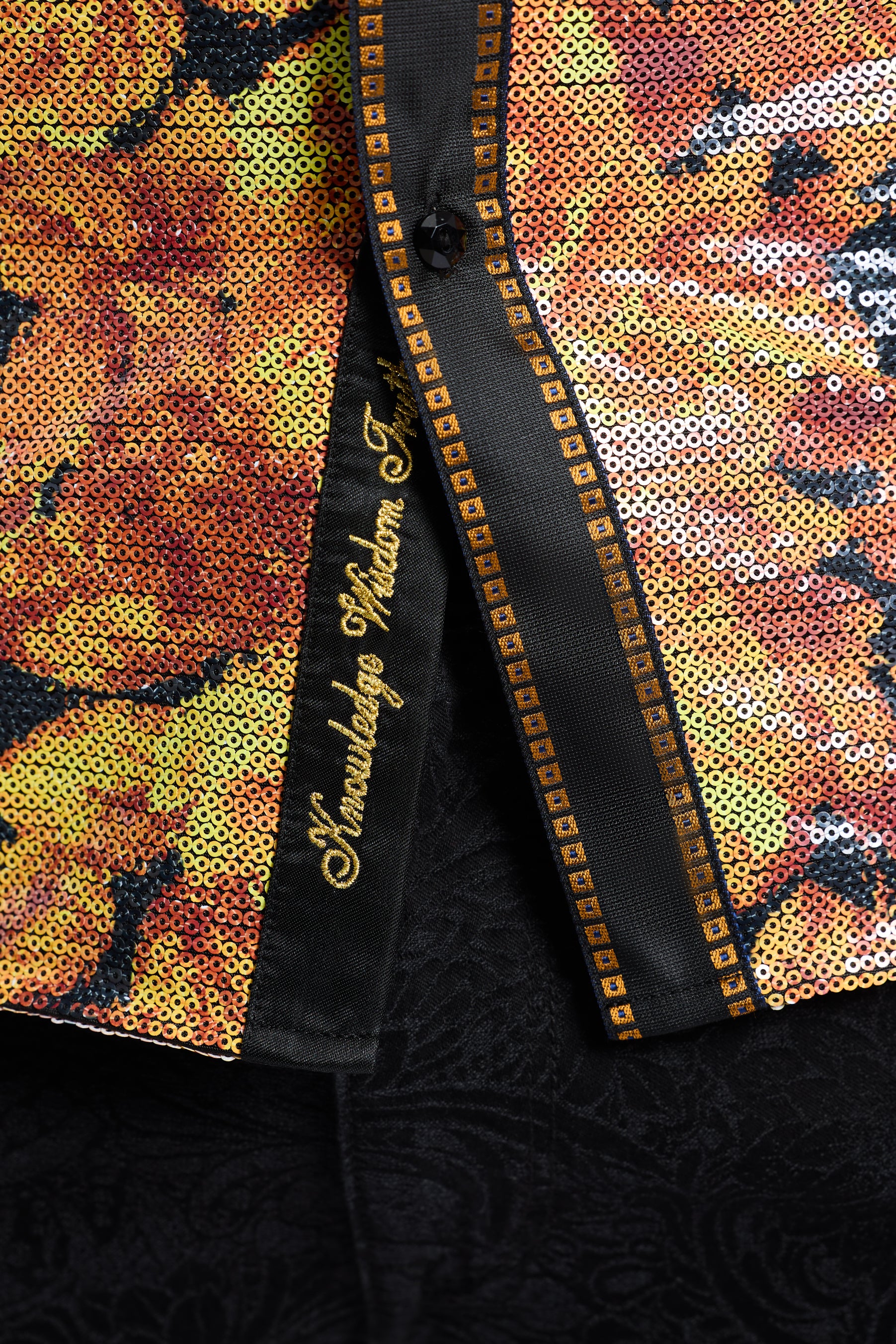 LIMITED EDITION NEVER FALES LONG SLEEVE BUTTON DOWN SHIRT