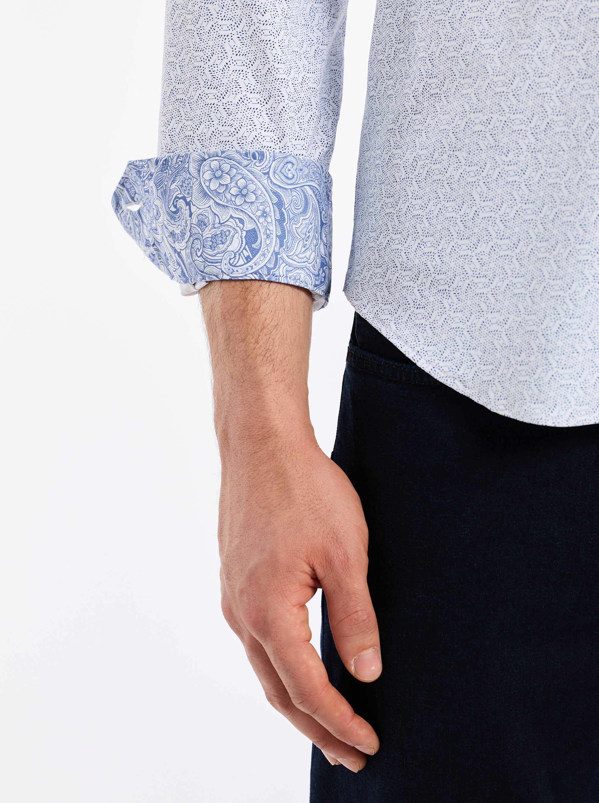 ASTERIK LONG SLEEVE BUTTON DOWN SHIRT