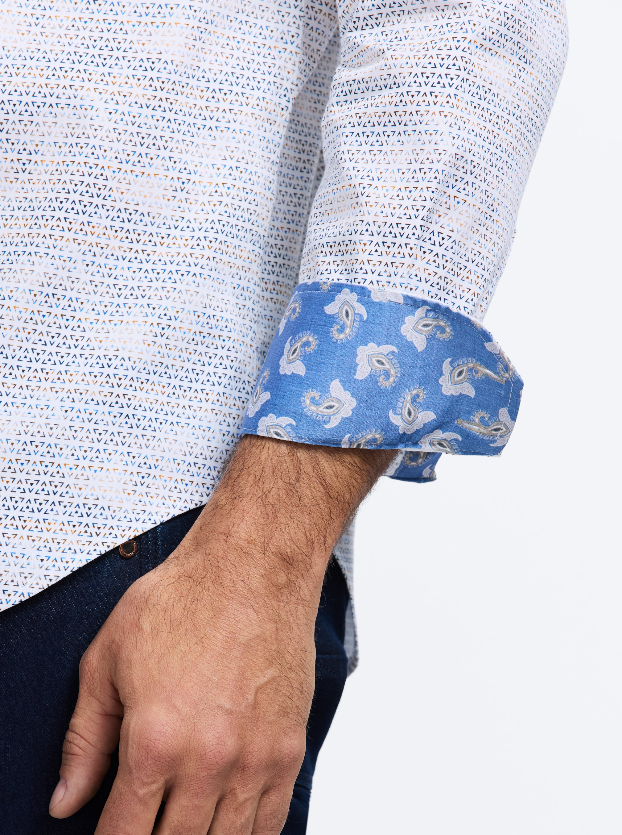 AKEHURST LONG SLEEVE BUTTON DOWN SHIRT