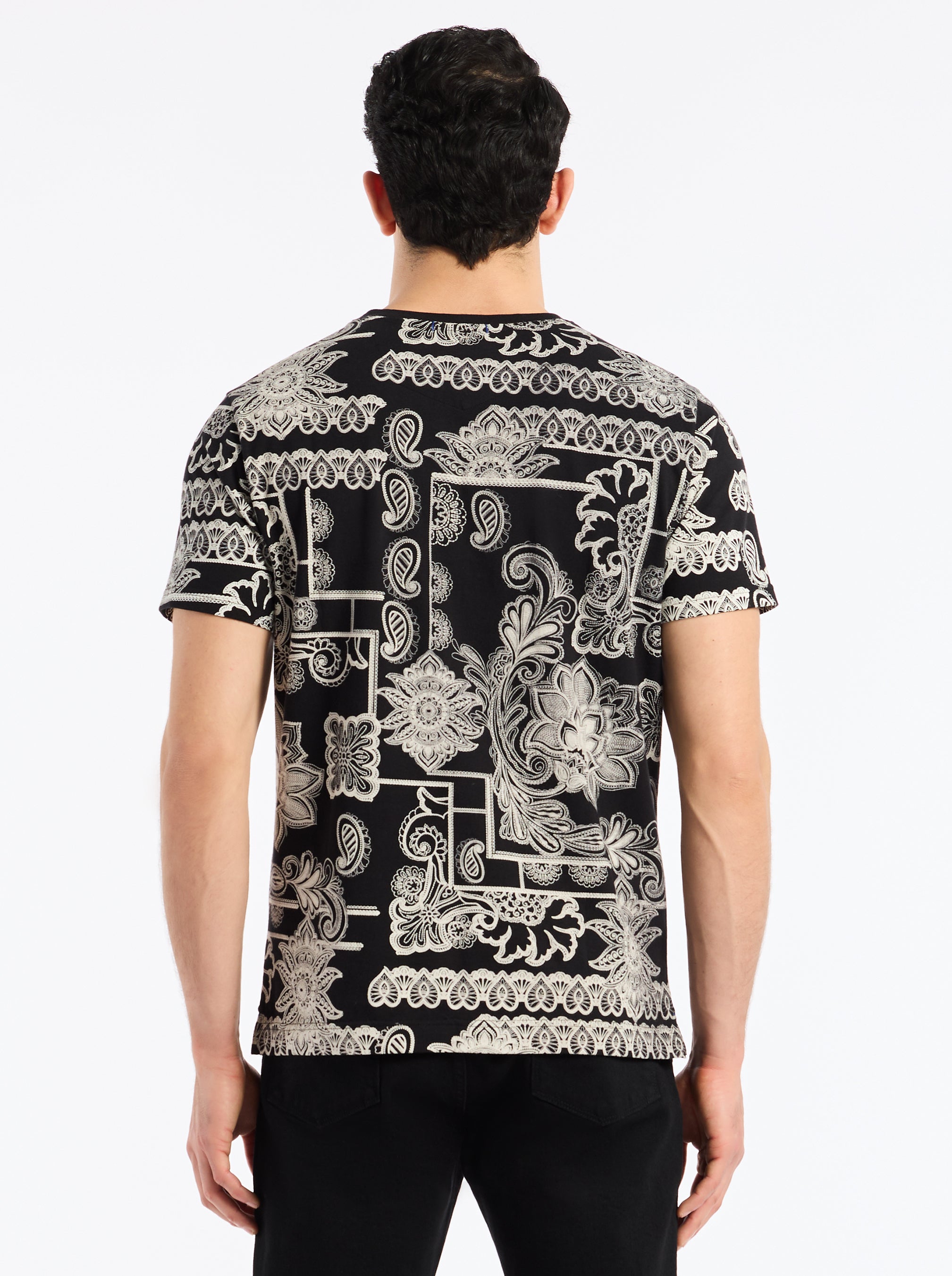 LOVRIN SHORT SLEEVE T-SHIRT