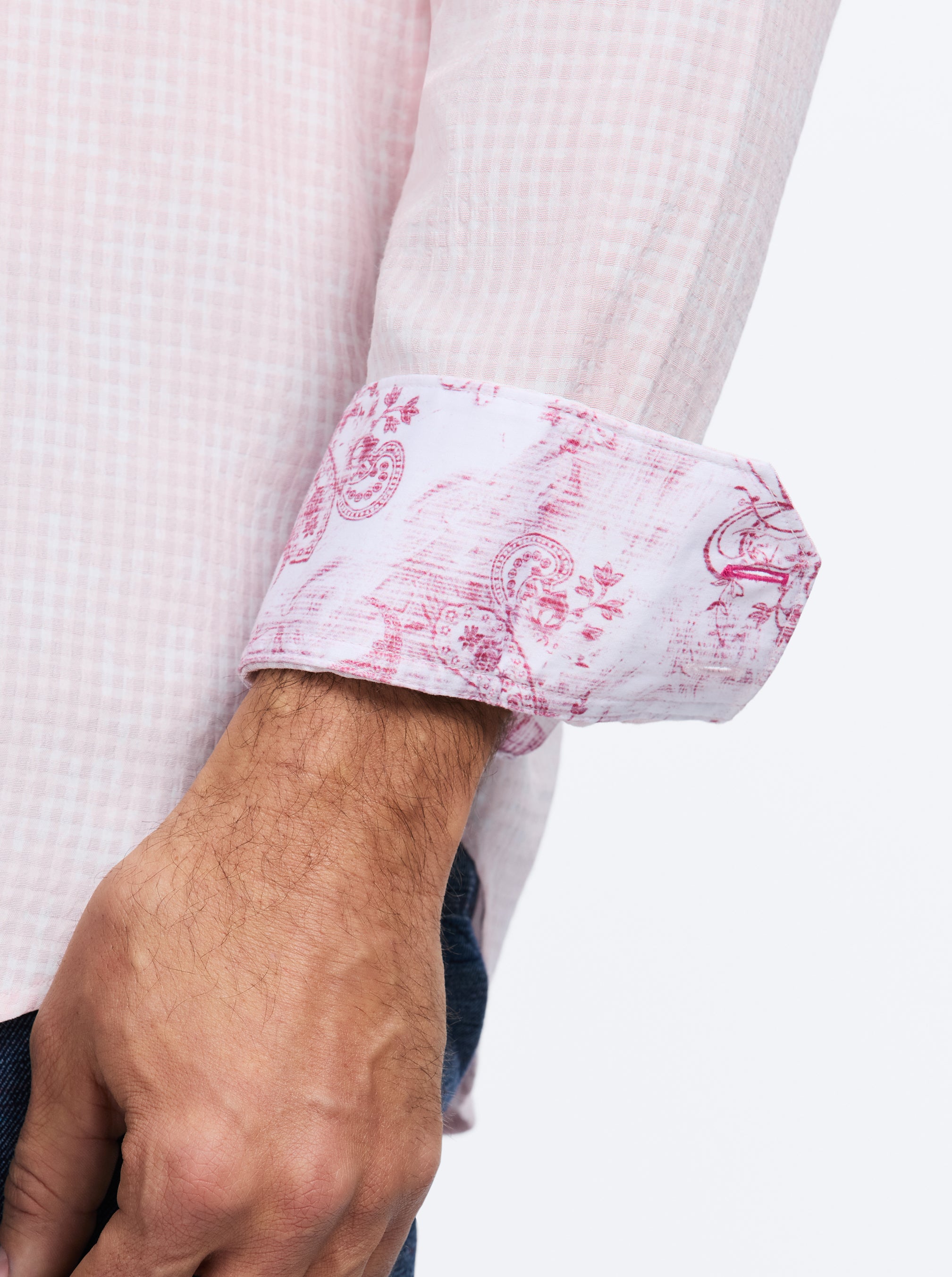 ANGOLA LONG SLEEVE BUTTON DOWN SHIRT