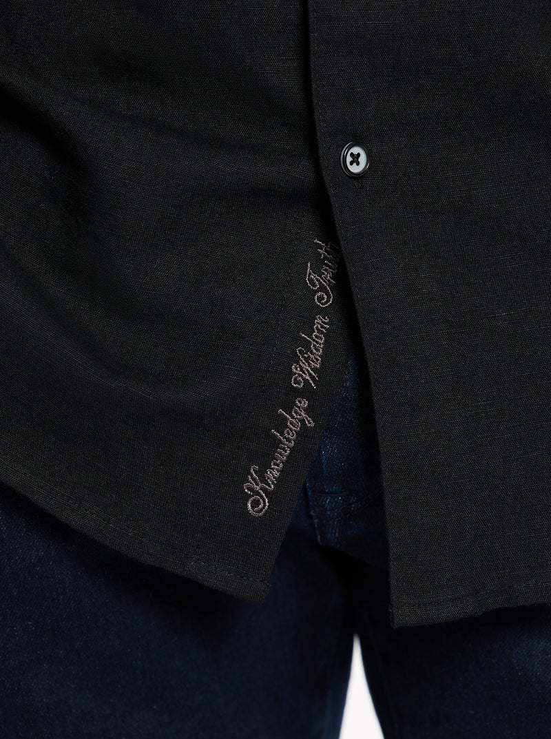 DAVIS LONG SLEEVE BUTTON DOWN SHIRT