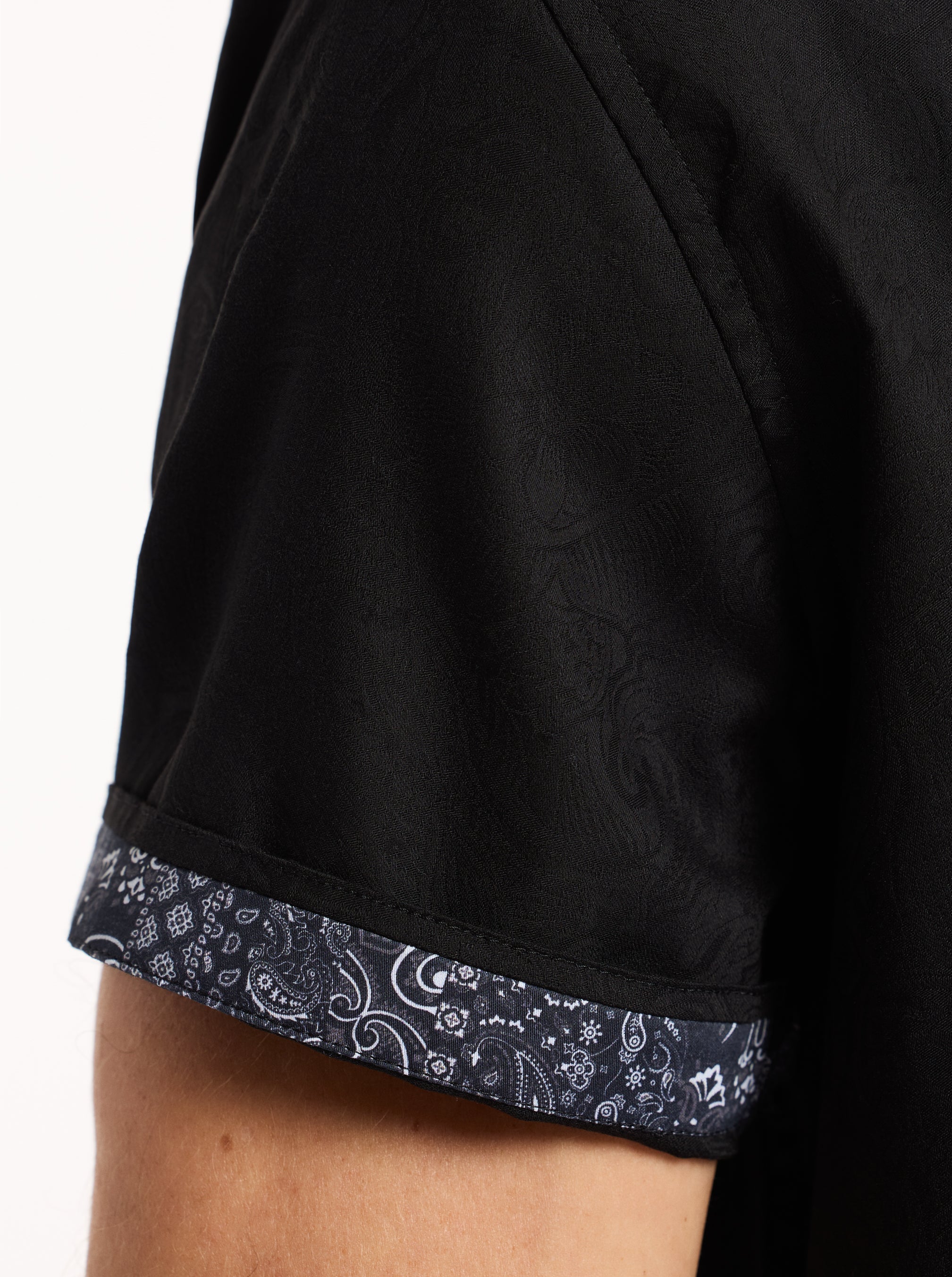 HUDSON SHORT SLEEVE BUTTON DOWN SHIRT